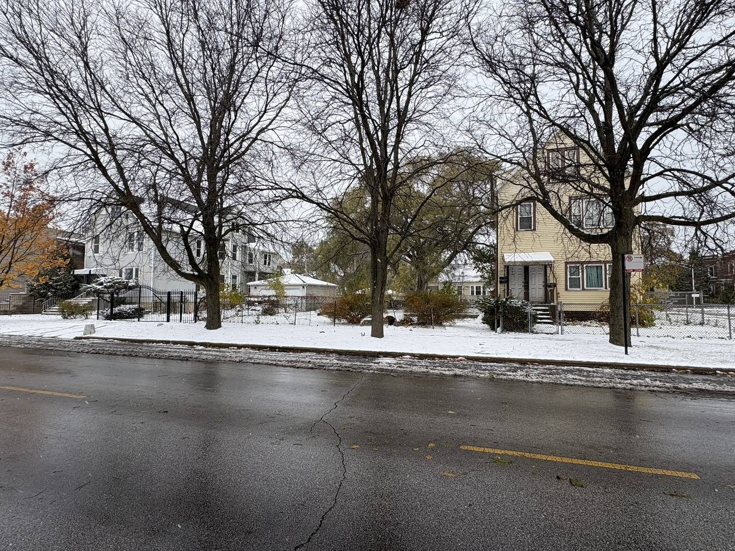 1418 E 76th ST, Chicago, IL 60619