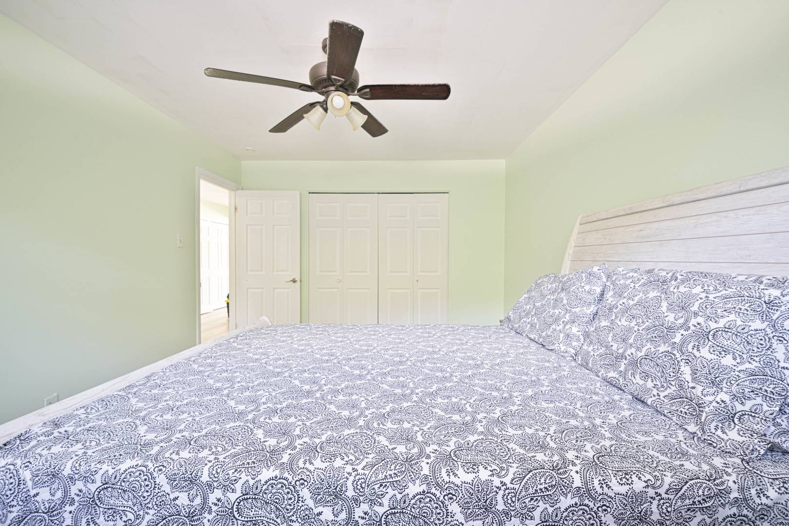 553 N Carroll Pkwy #1D, Glenwood, IL 60425