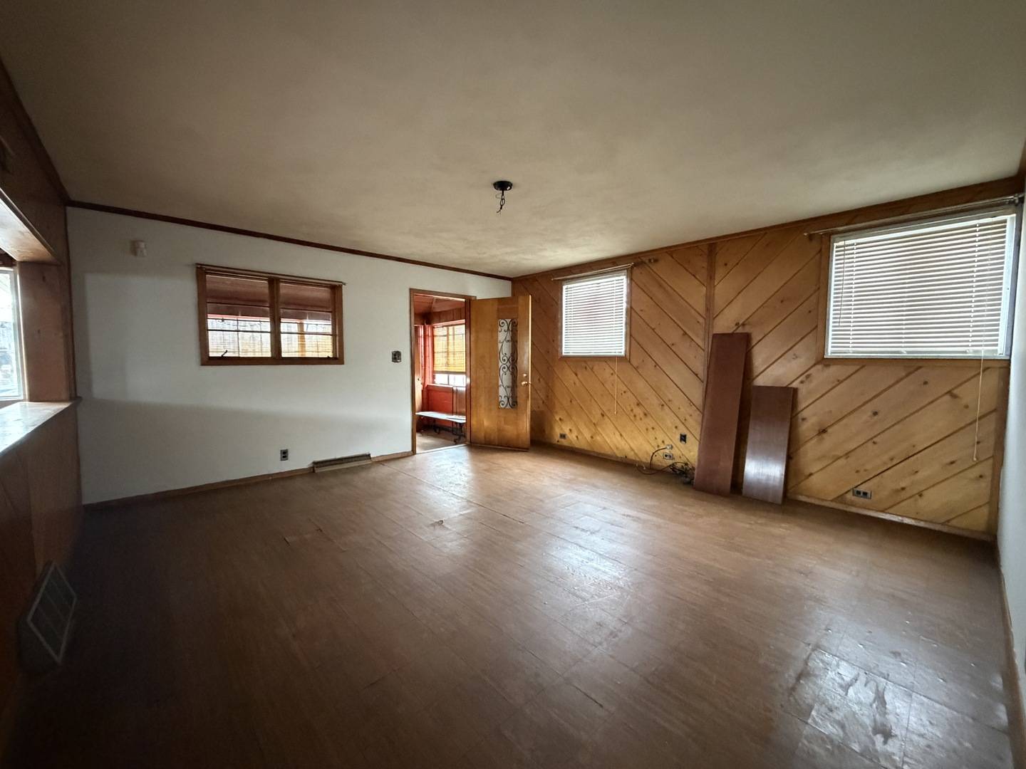 1208 W Church ST, Urbana, IL 61801