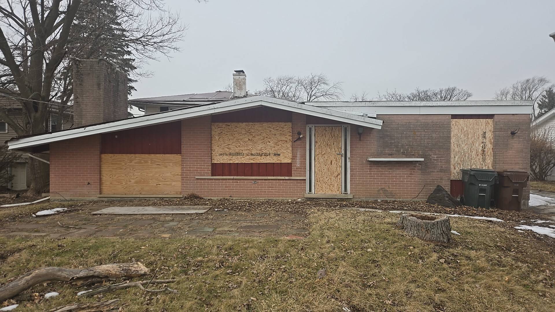 19011 Loretto LN, Country Club Hills, IL 60478