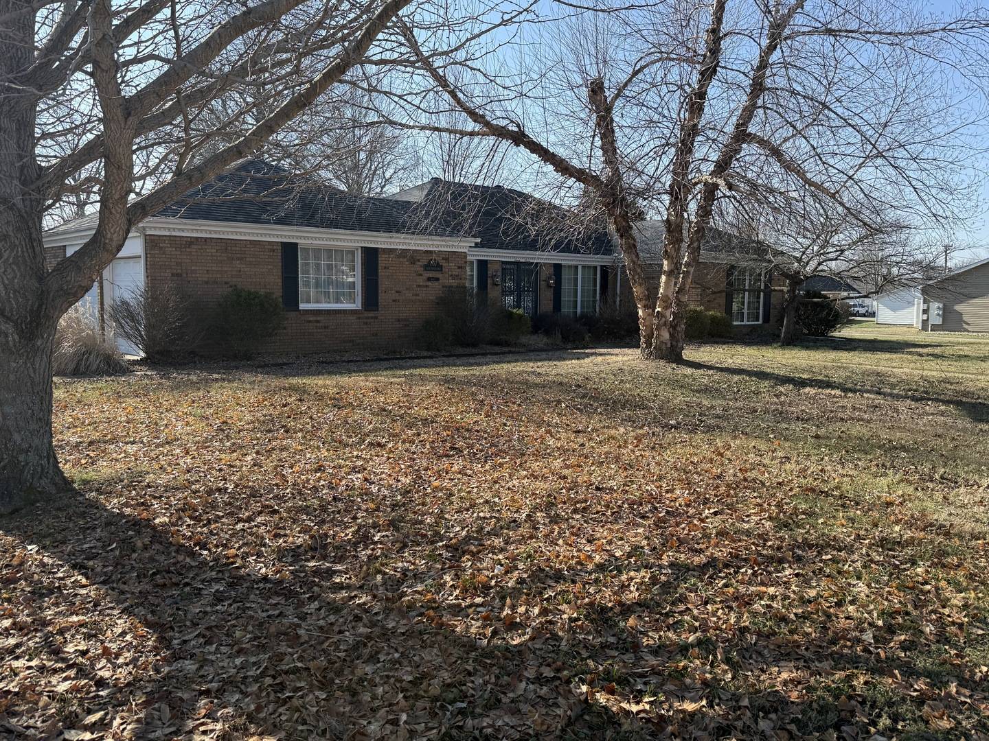 707 E Boulevard ST, Marion, IL 62959