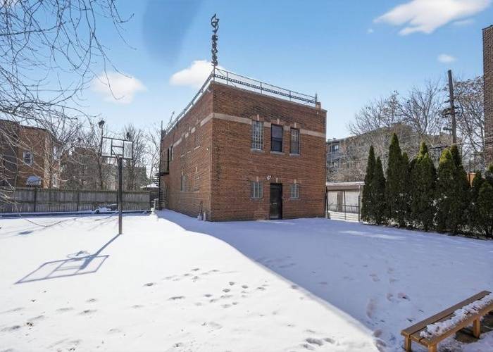 Address not disclosed, Chicago, IL 60615