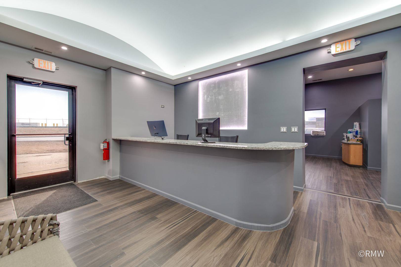 80 W Lake ST, Northlake, IL 60164