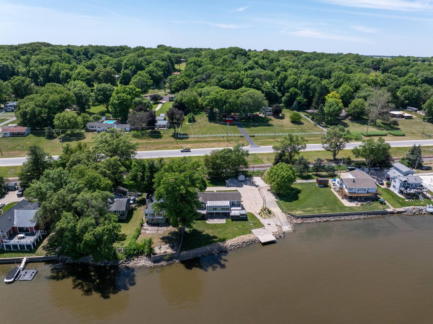 22799 GREAT RIVER RD, Leclaire, IA 52753