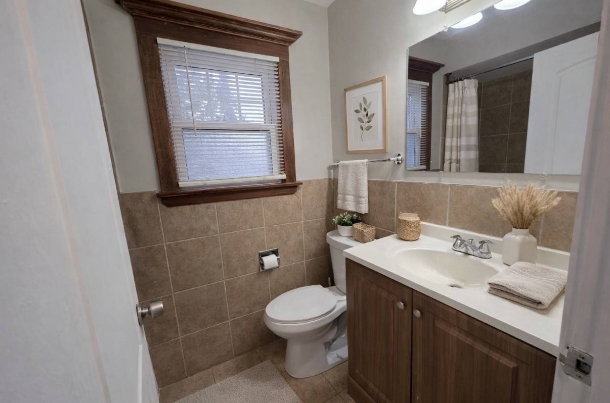 16030 Wausau AVE, South Holland, IL 60473