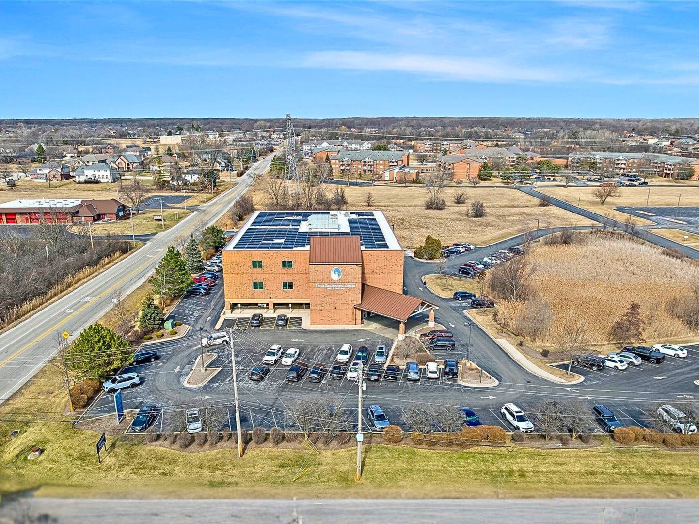 13011 S 104th AVE, Palos Park, IL 60464