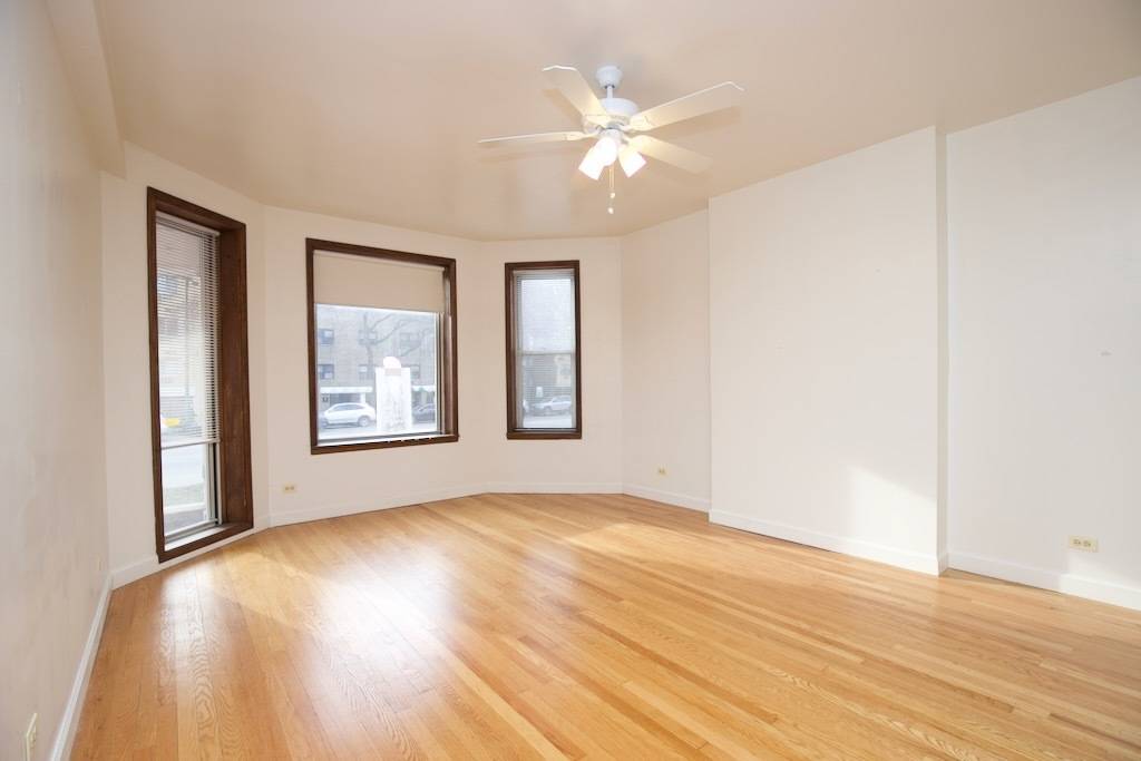 6713 N SHERIDAN RD #2N, Chicago, IL 60626