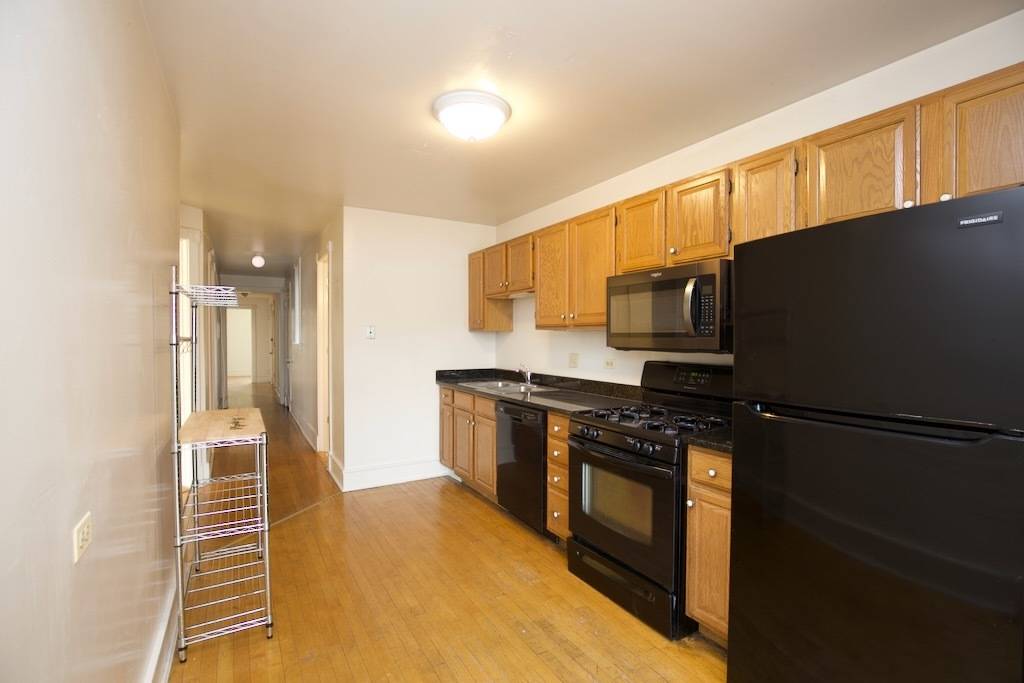 6717 N SHERIDAN RD #3S, Chicago, IL 60626