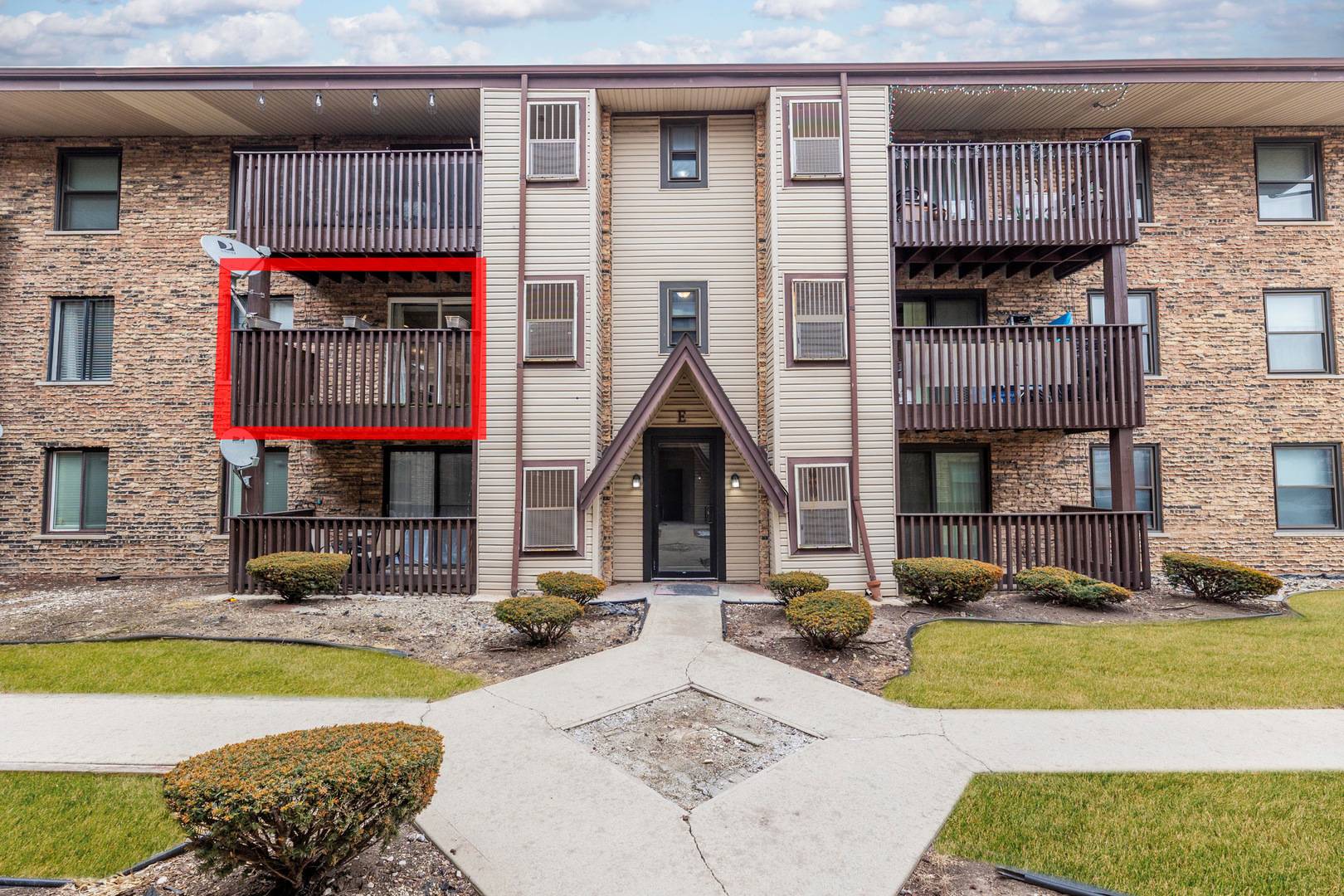 4553 W 56th ST #208E, Chicago, IL 60629