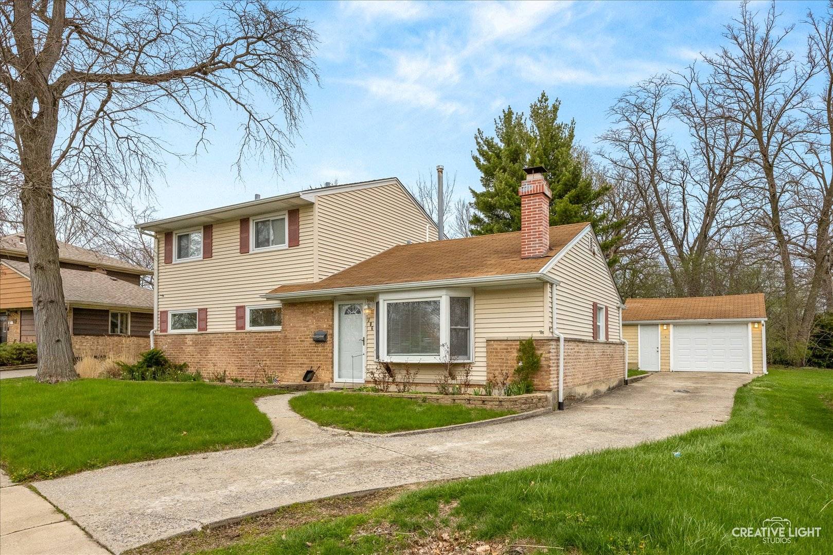 106 Blackhawk DR, Park Forest, IL 60466