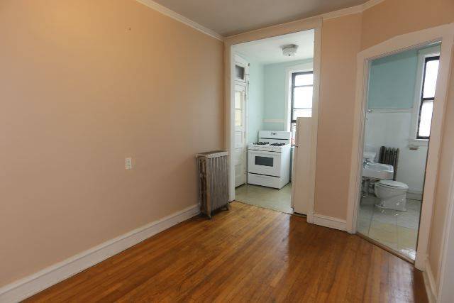 1923 W Winnemac AVE #3, Chicago, IL 60640