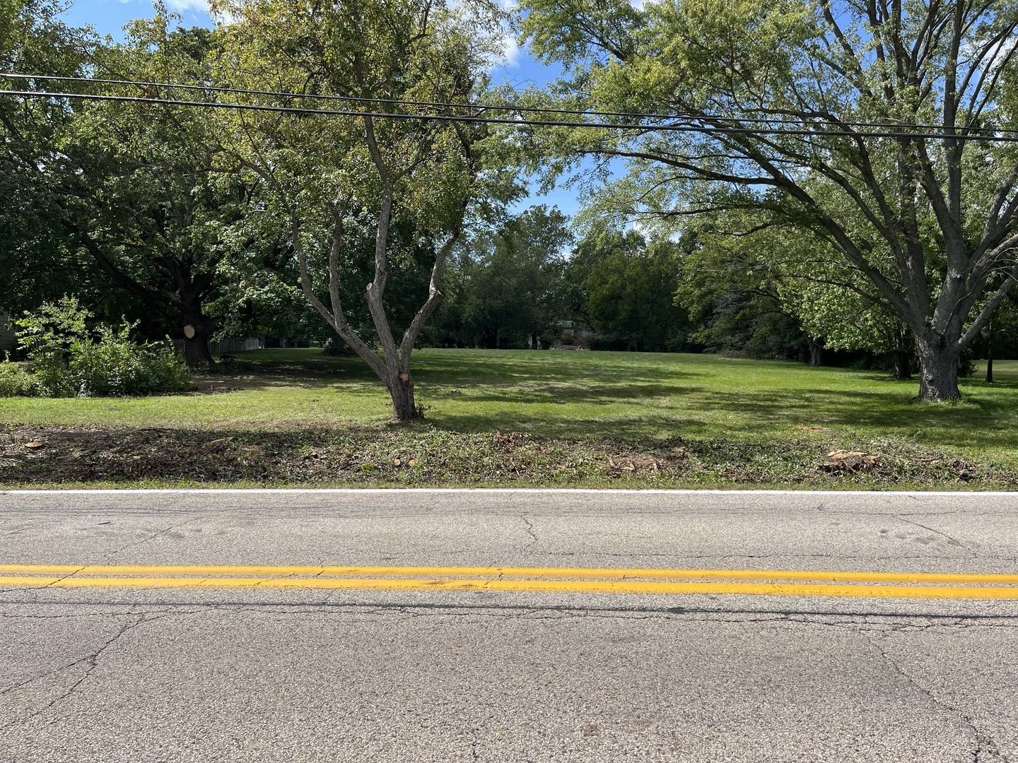 Lot 7 Hickory Nut Grove RD, Cary, IL 60013
