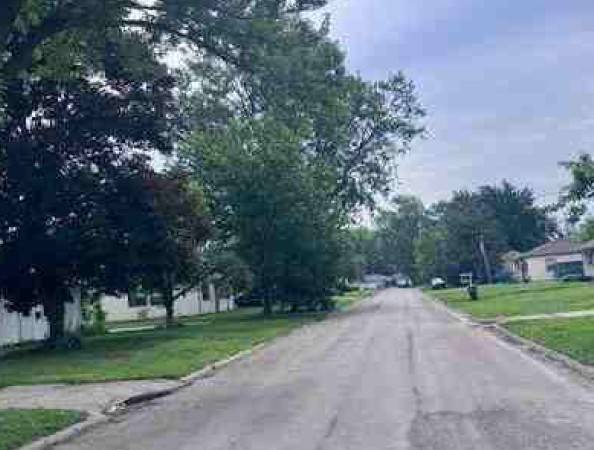 130 Windsor CIR, Burlington, IA 52601