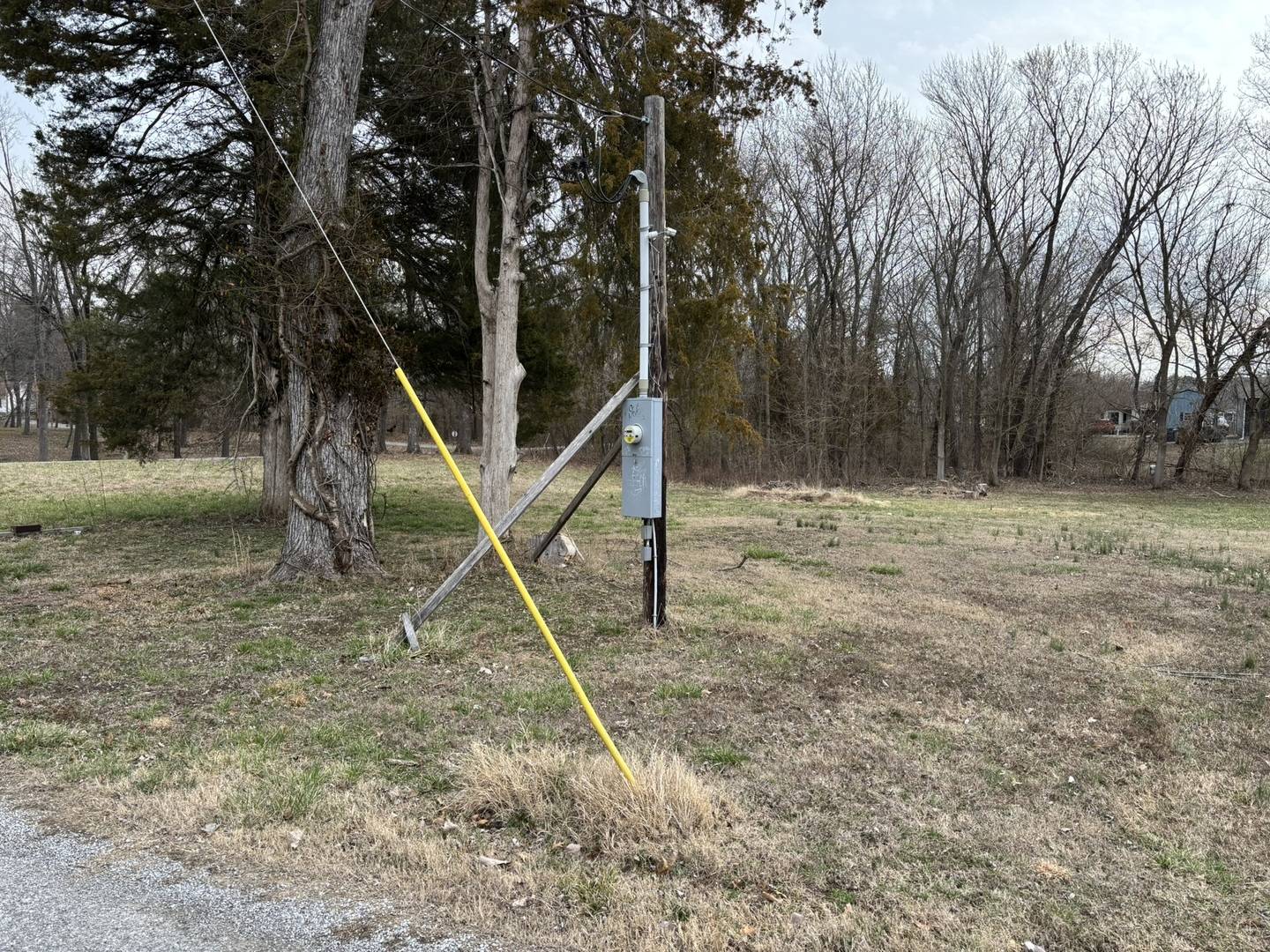 1000 S Wilson ST, Benton, IL 62812