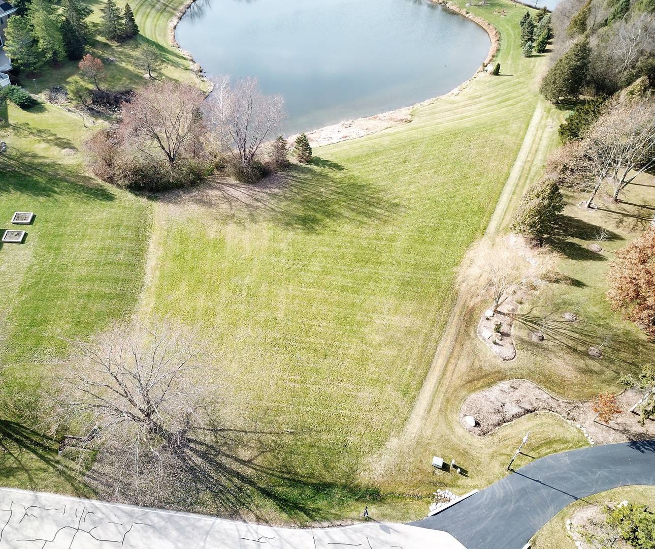 1800 Hamilton CT, Inverness, IL 60010