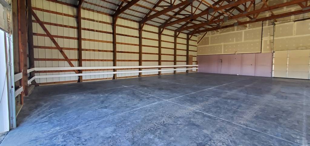 16917 Harmony RD, Marengo, IL 60152
