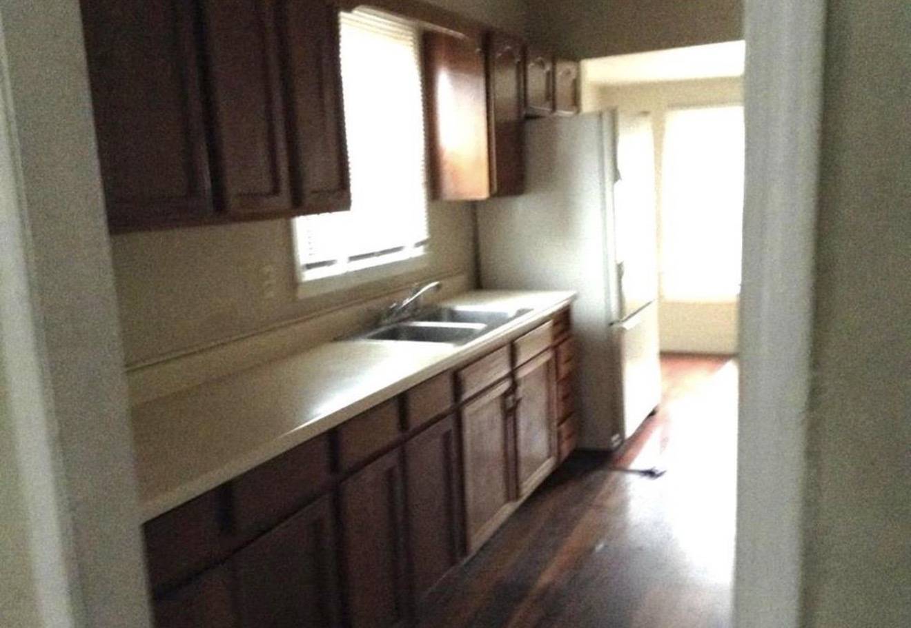 701 W COLLEGE ST, Carbondale, IL 62901