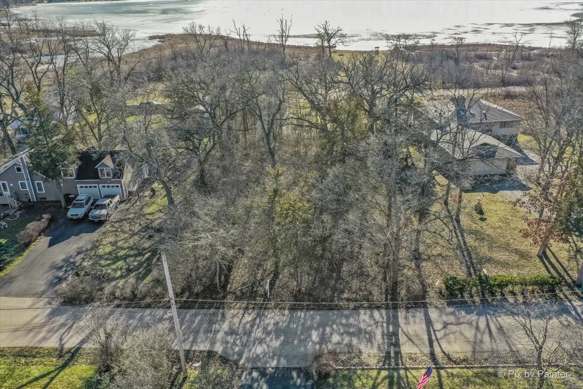 41016 N Ridge CIR, Antioch, IL 60002