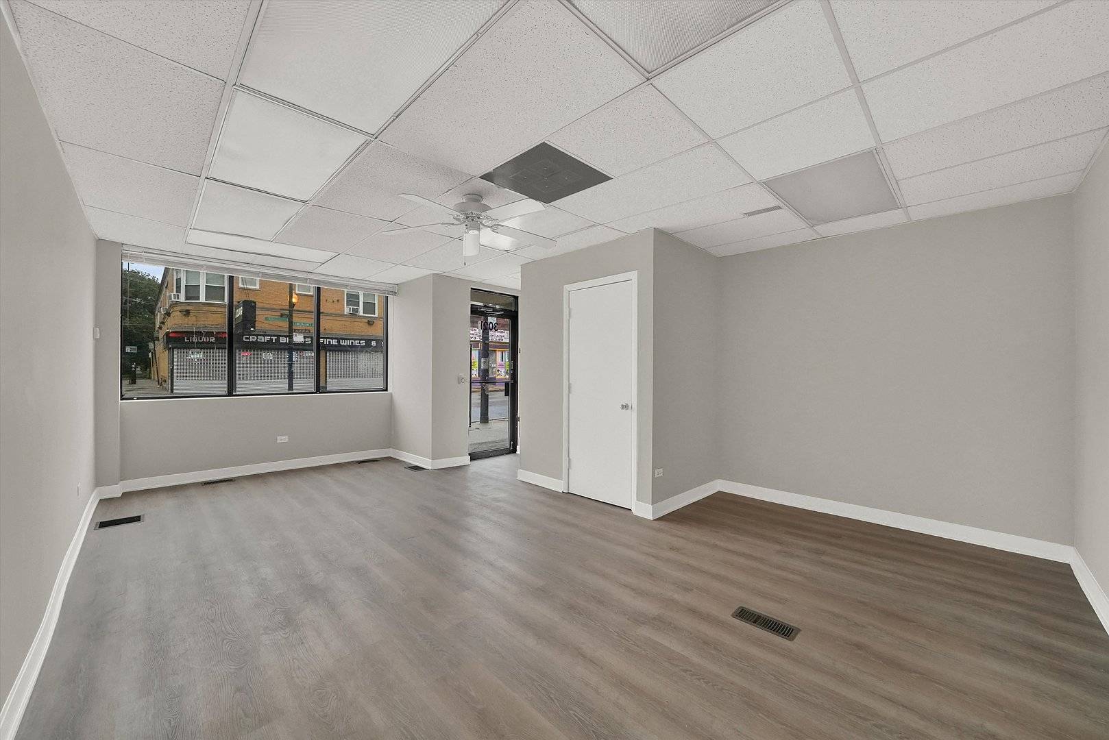 3025 N Milwaukee AVE, Chicago, IL 60618