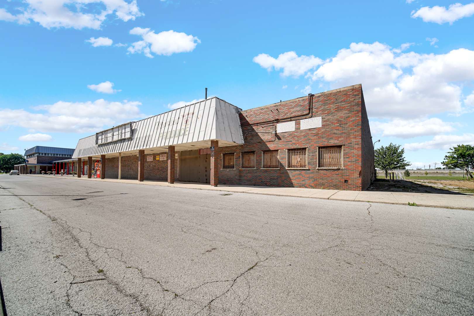 5010 S State ST, Chicago, IL 60609