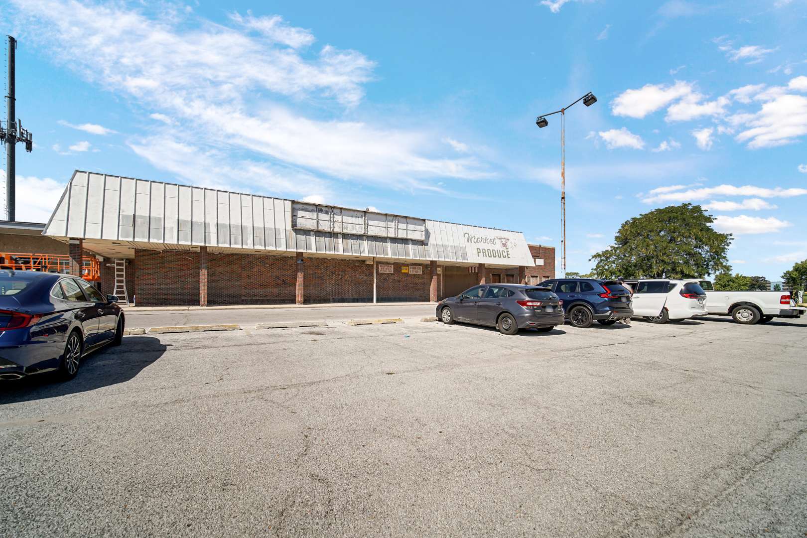5010 S State ST, Chicago, IL 60609