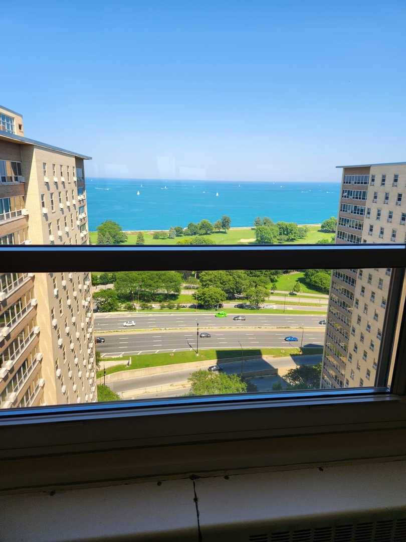 3950 N Lake Shore DR #2312, Chicago, IL 60613