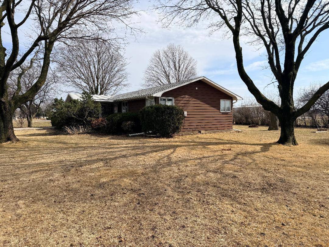 815 W Walnut ST, Oglesby, IL 61348