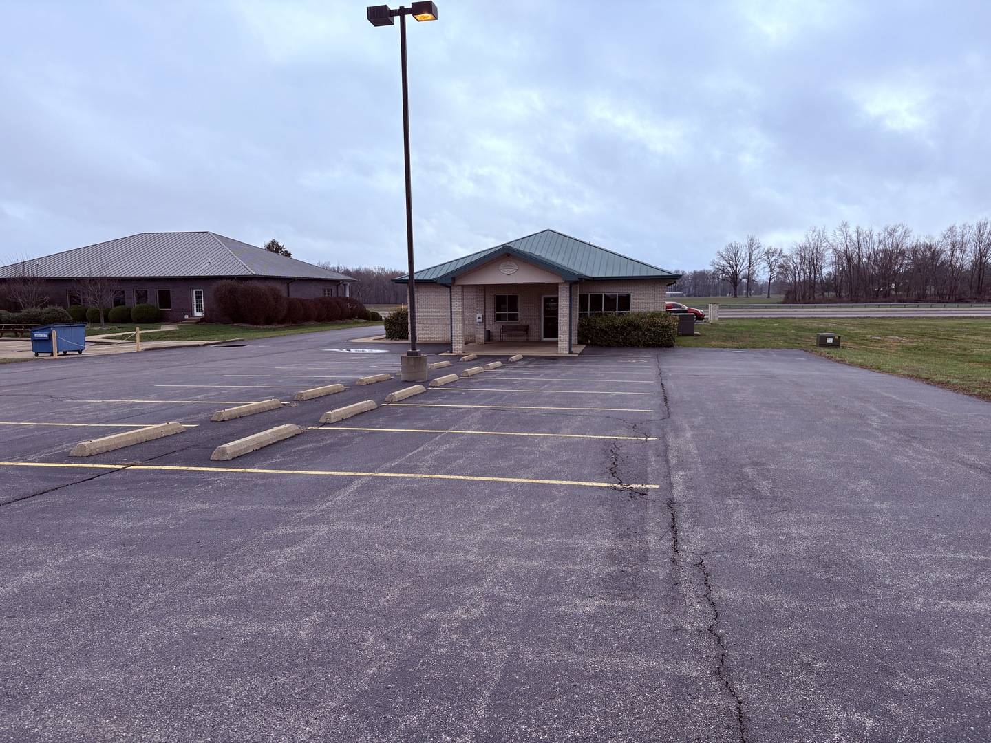 404 Rushing DR, Herrin, IL 62848