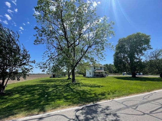 4095 Sand Ridge RD, Morris, IL 60450