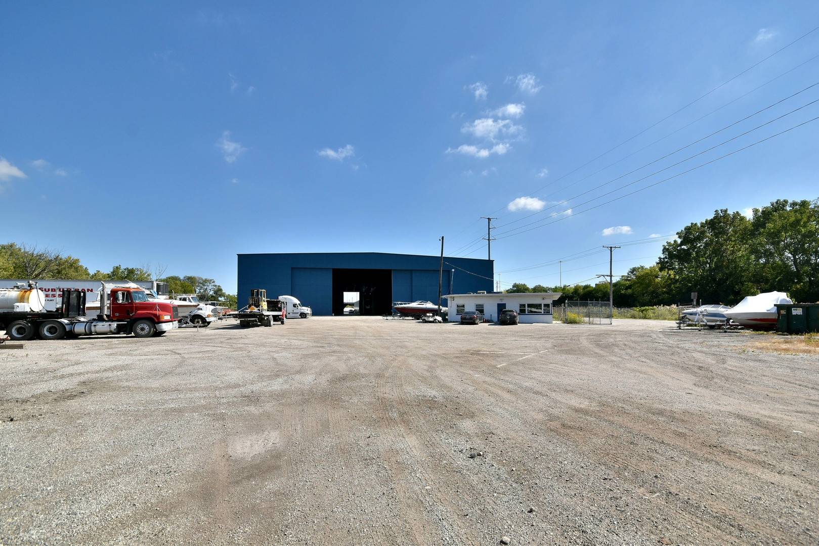 5700 W 41st ST, Forest View, IL 60402