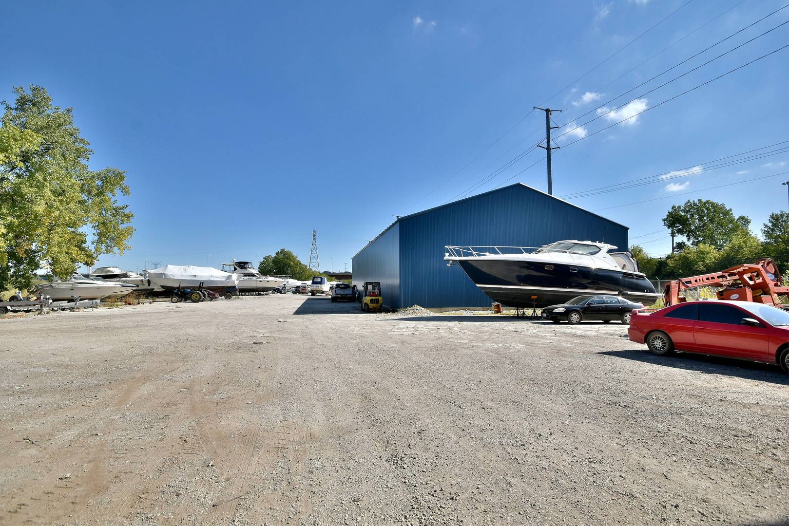 5700 W 41st ST, Forest View, IL 60402