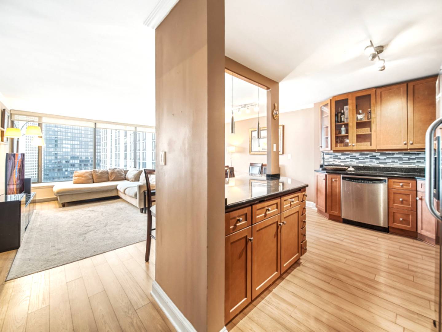 5455 N Sheridan RD #1404, Chicago, IL 60640