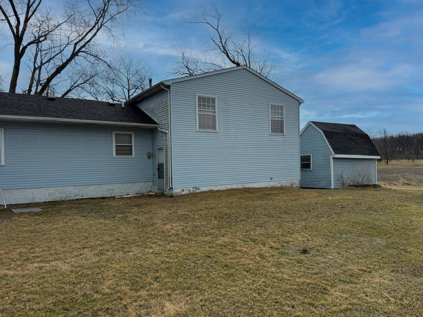 5690 W State Route 17, Kankakee, IL 60901