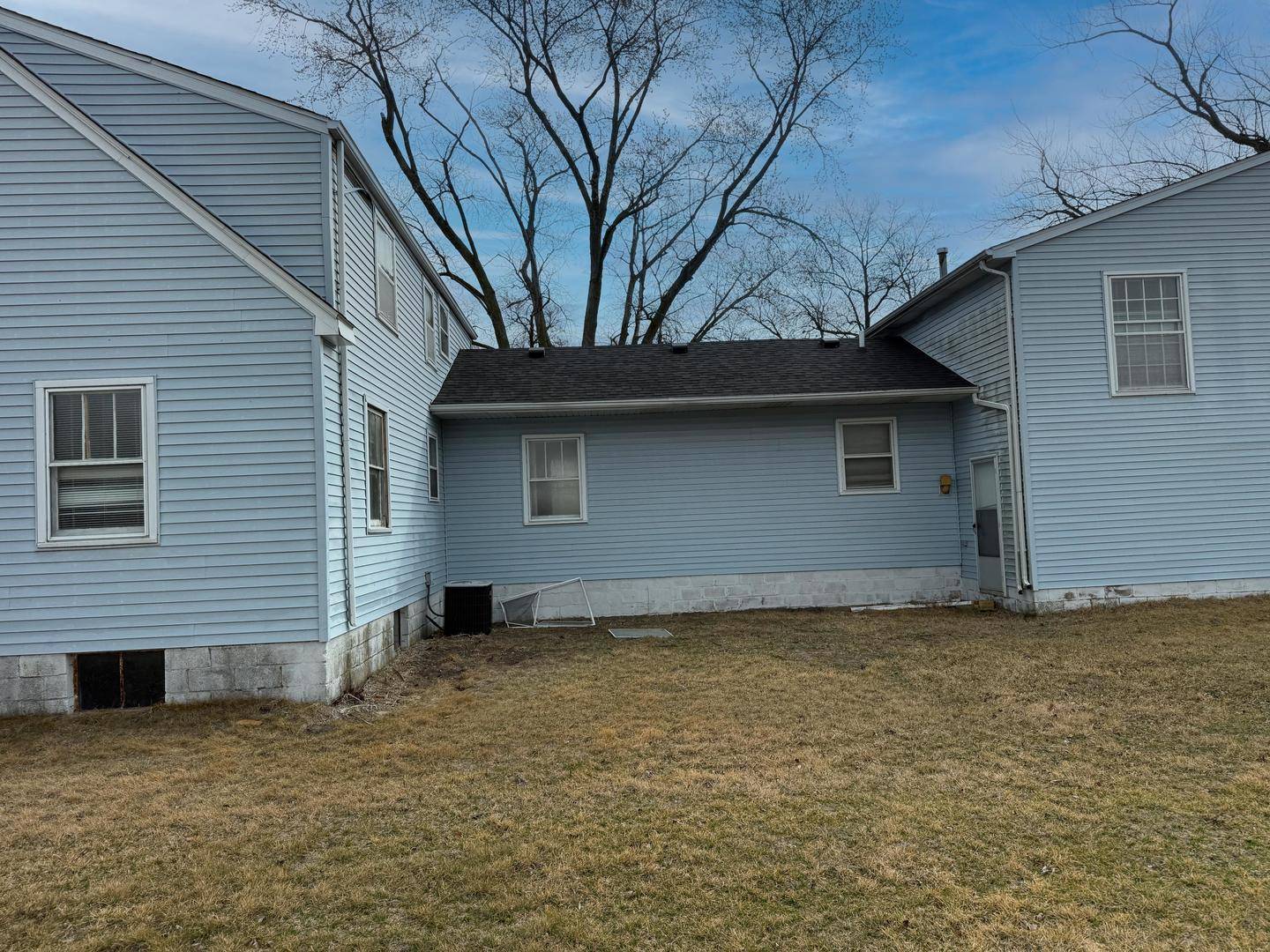 5690 W State Route 17, Kankakee, IL 60901