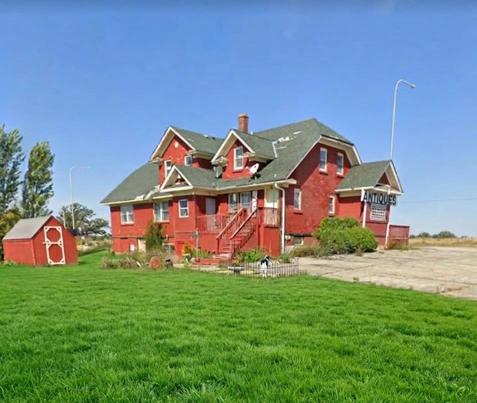 43W407 US Highway 20, Pingree Grove, IL 60140