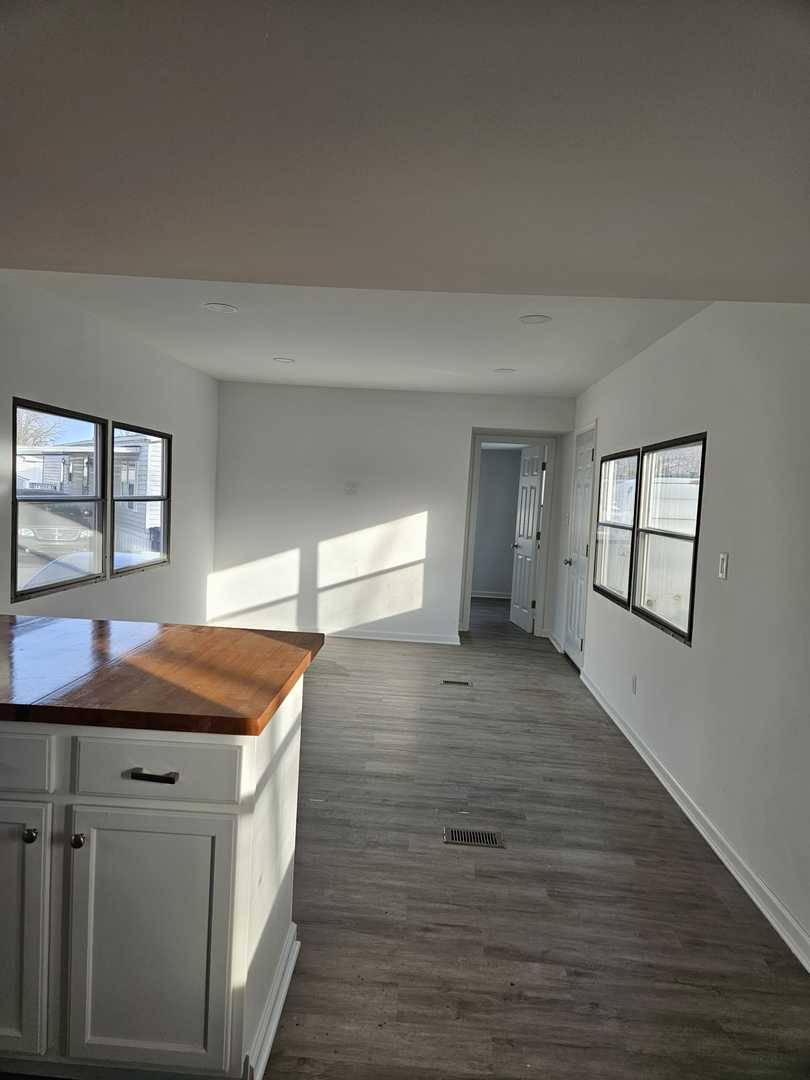 8800 S HARLEM AVE #1308, Bridgeview, IL 60455