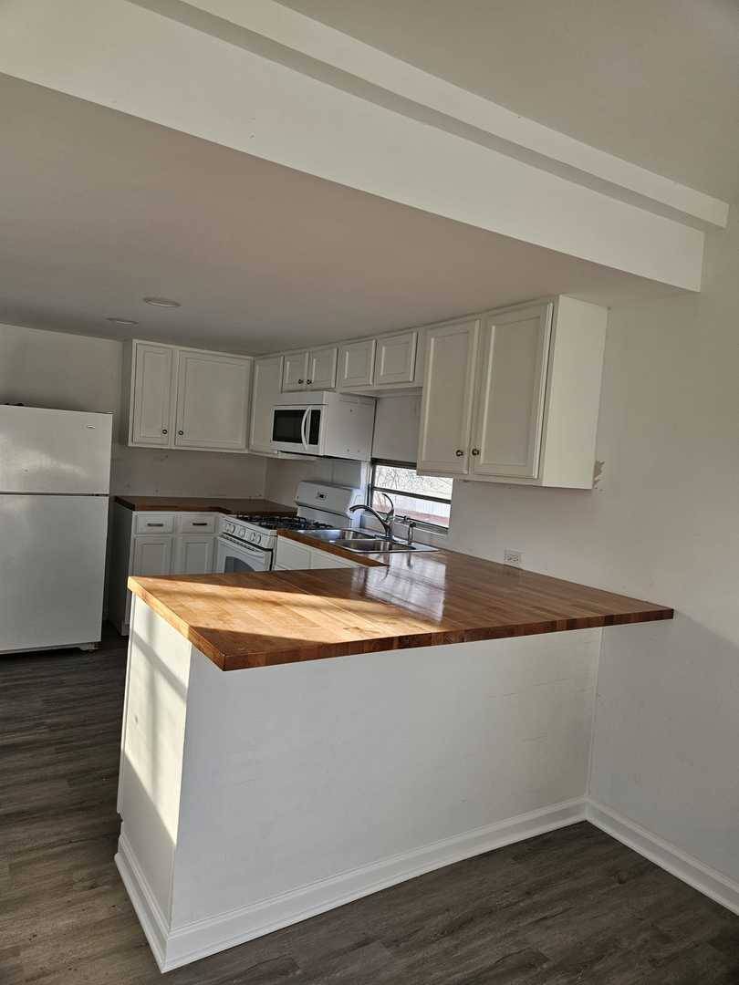 8800 S HARLEM AVE #1308, Bridgeview, IL 60455