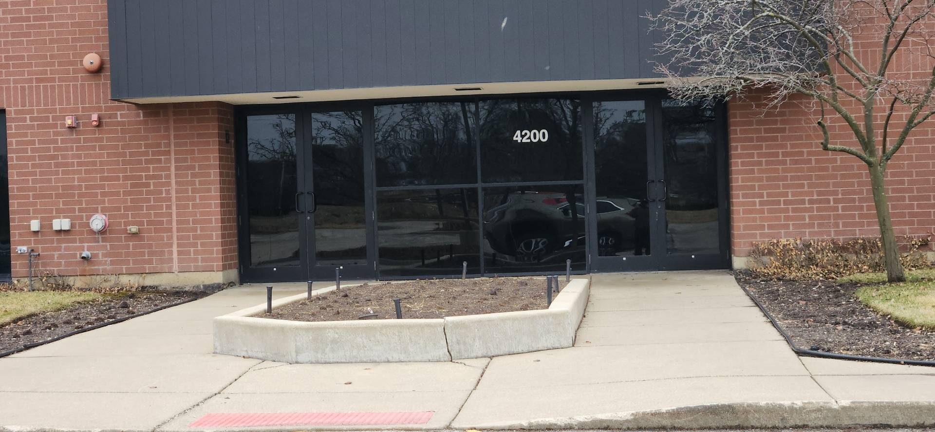 4200 Cantera DR #117, Warrenville, IL 60555