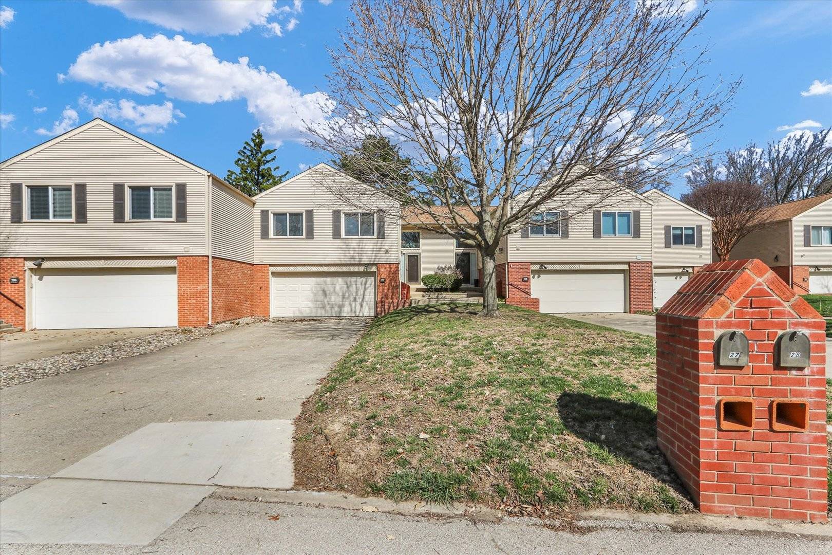 27 Fields East #0, Champaign, IL 61822