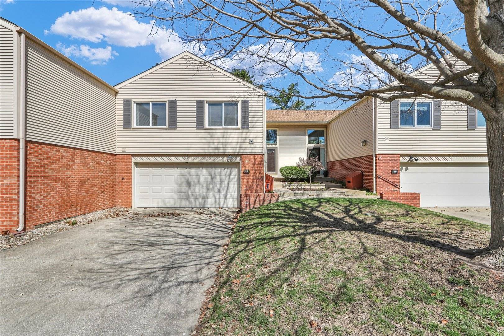 27 Fields East #0, Champaign, IL 61822