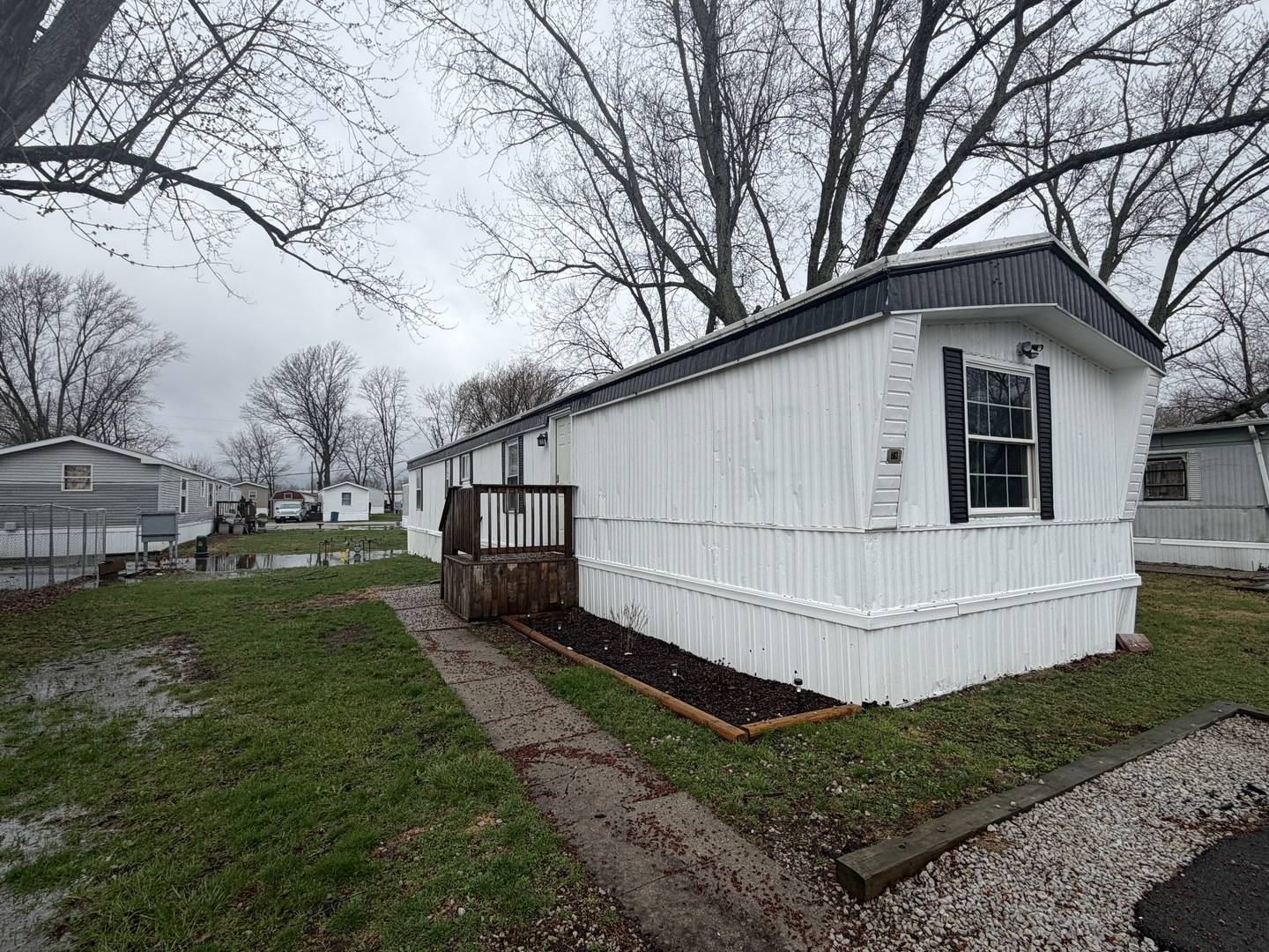 300 Spelter AVE #79, Danville, IL 61832