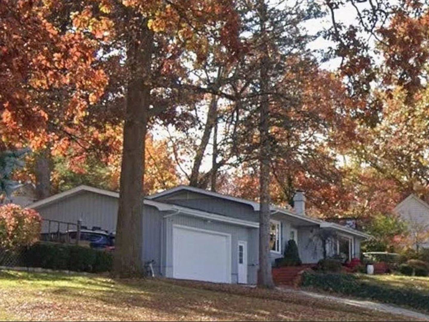 4 Forest KNLS, Decatur, IL 62521