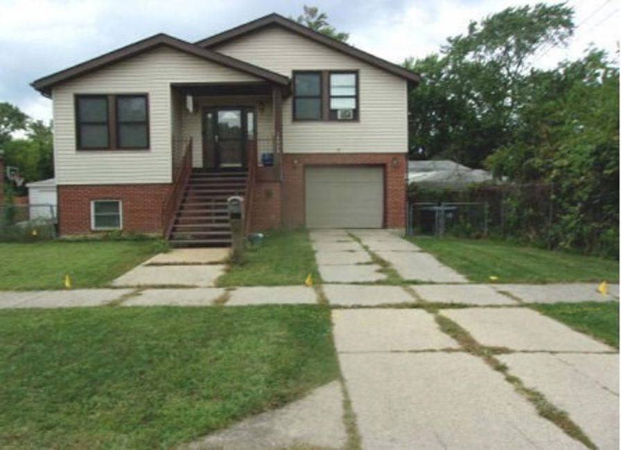 14908 Riverside DR, South Holland, IL 60473
