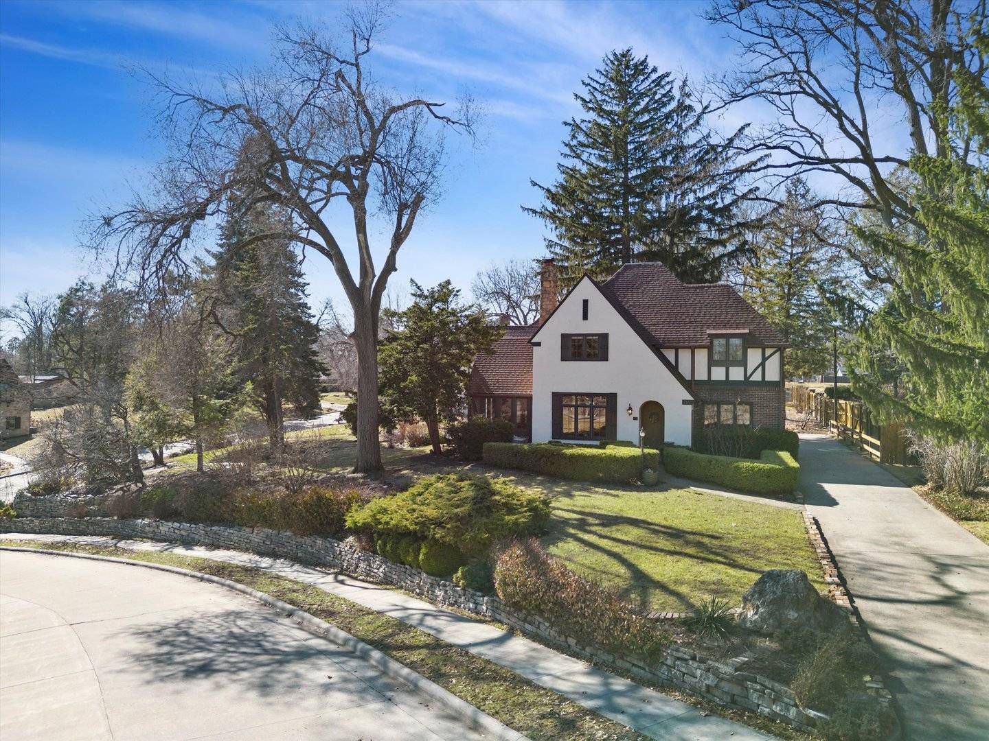 716 Terrace DR, Clinton, IA 52732