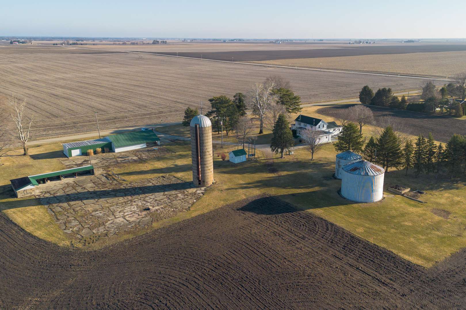 190 N 20th RD, Peru, IL 61354