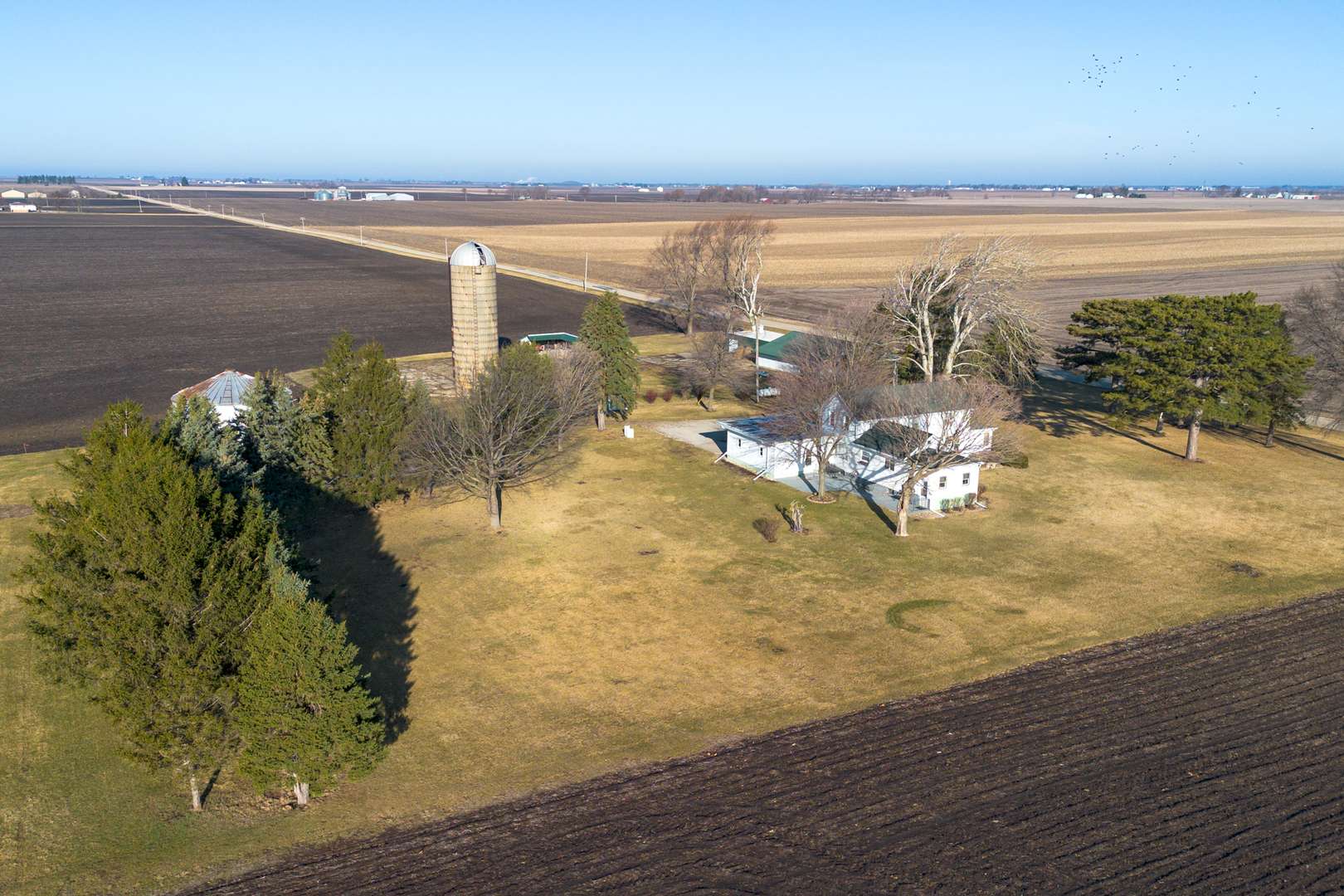 190 N 20th RD, Peru, IL 61354