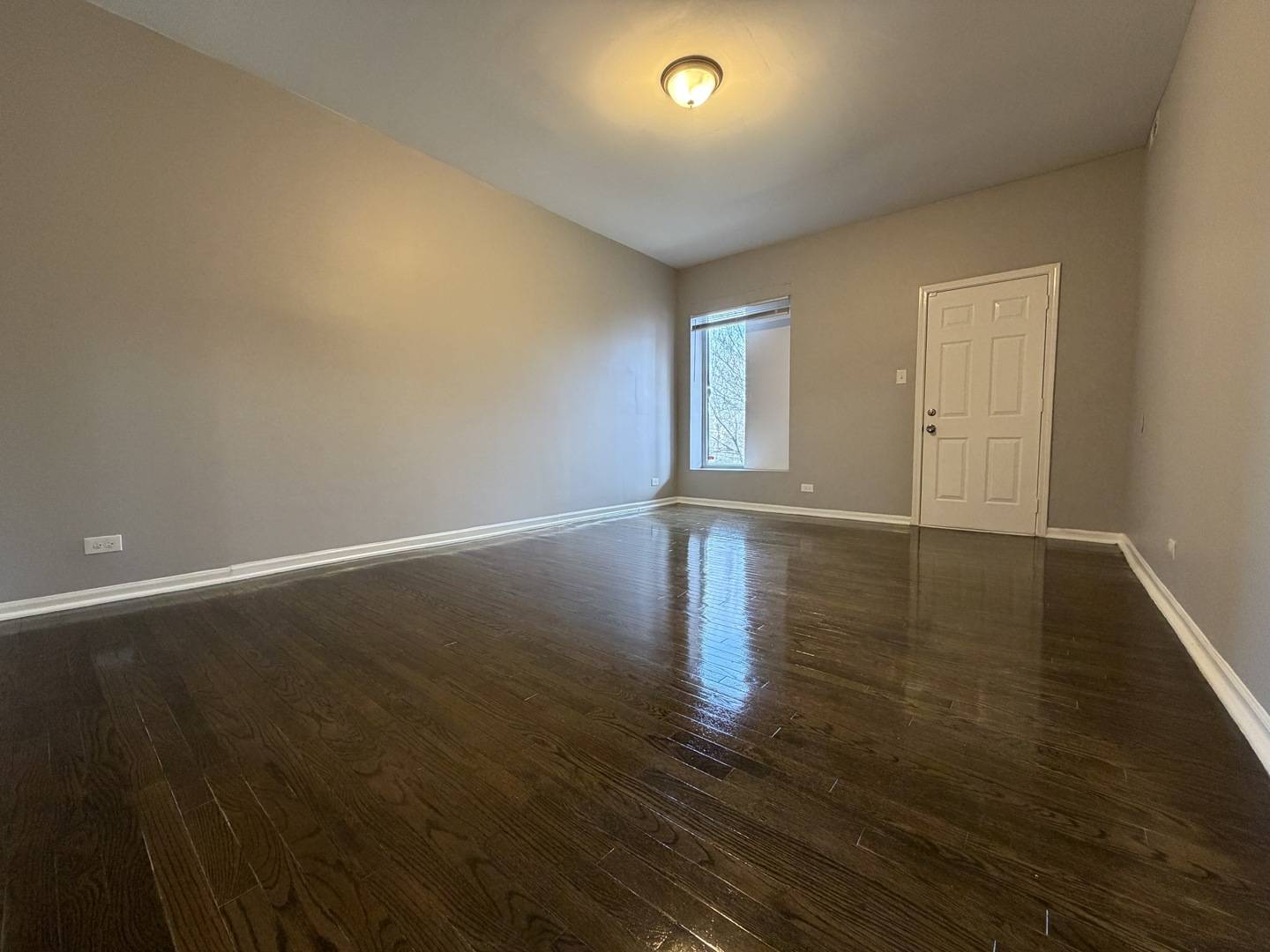5720 S Michigan AVE, Chicago, IL 60637