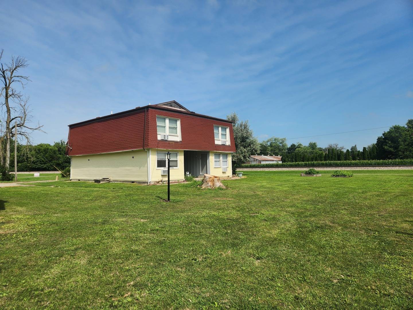 201-203 S Maple ST, Toluca, IL 61369