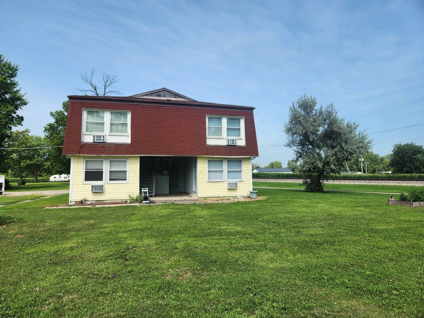 201-203 S Maple ST, Toluca, IL 61369