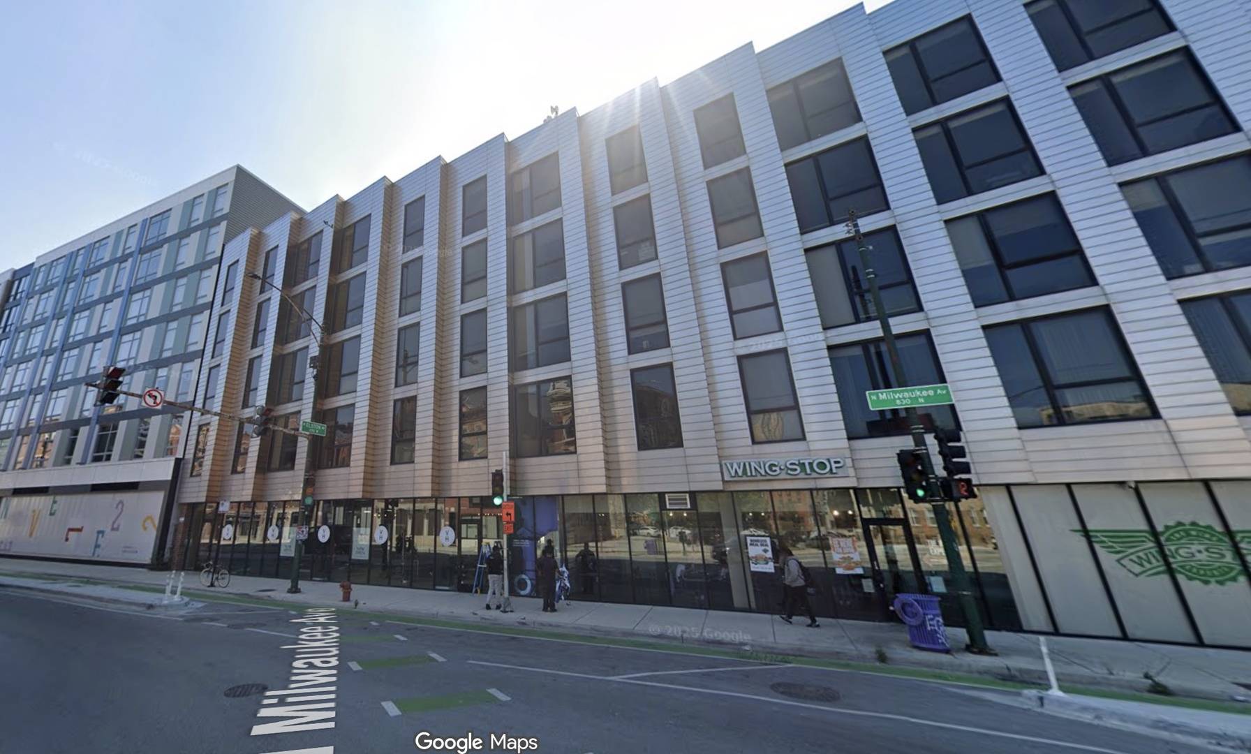 830 N Milwaukee AVE, Chicago, IL 60642